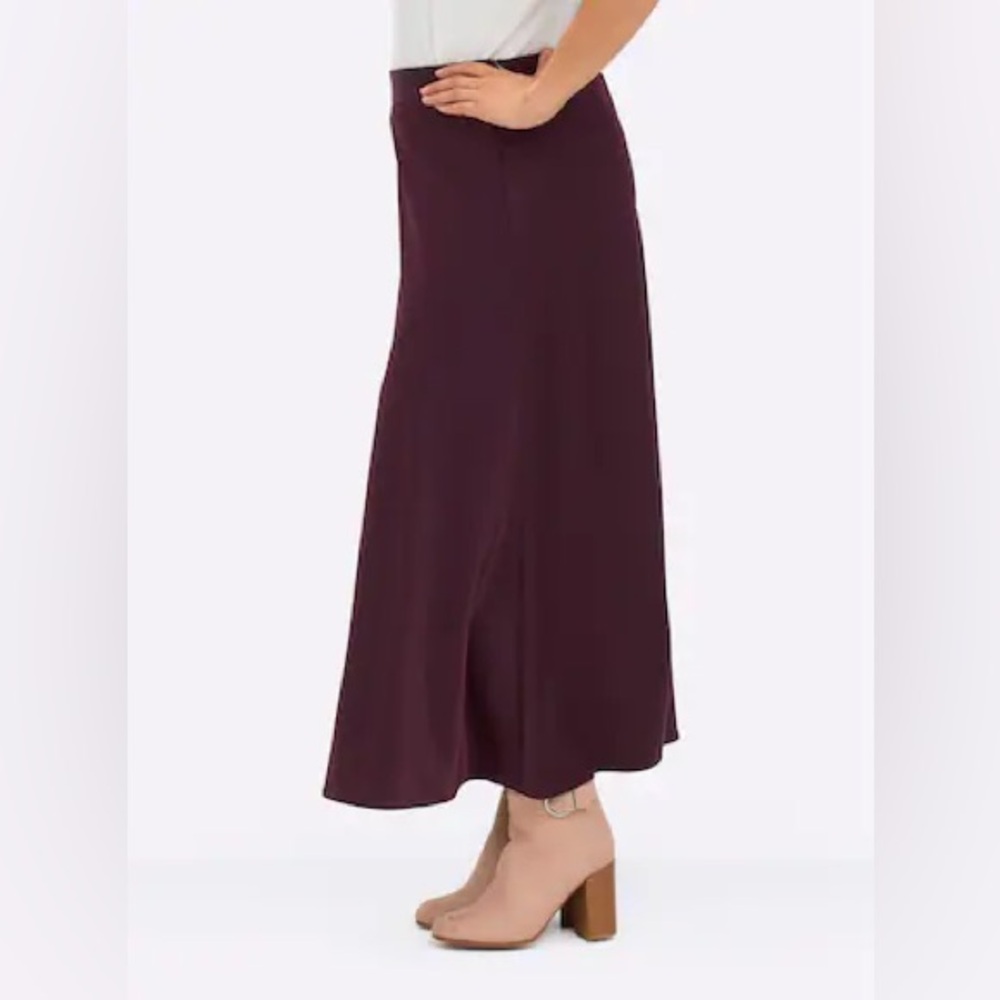 Sheego Elegant Plum Maxi  Skirt-EUC